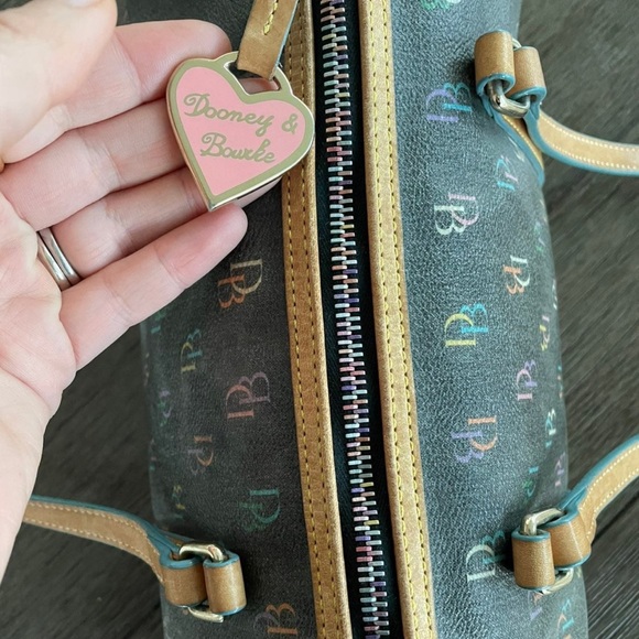 DOONEY AND BOURKE - vintage barrel bag - Picture 4 of 10